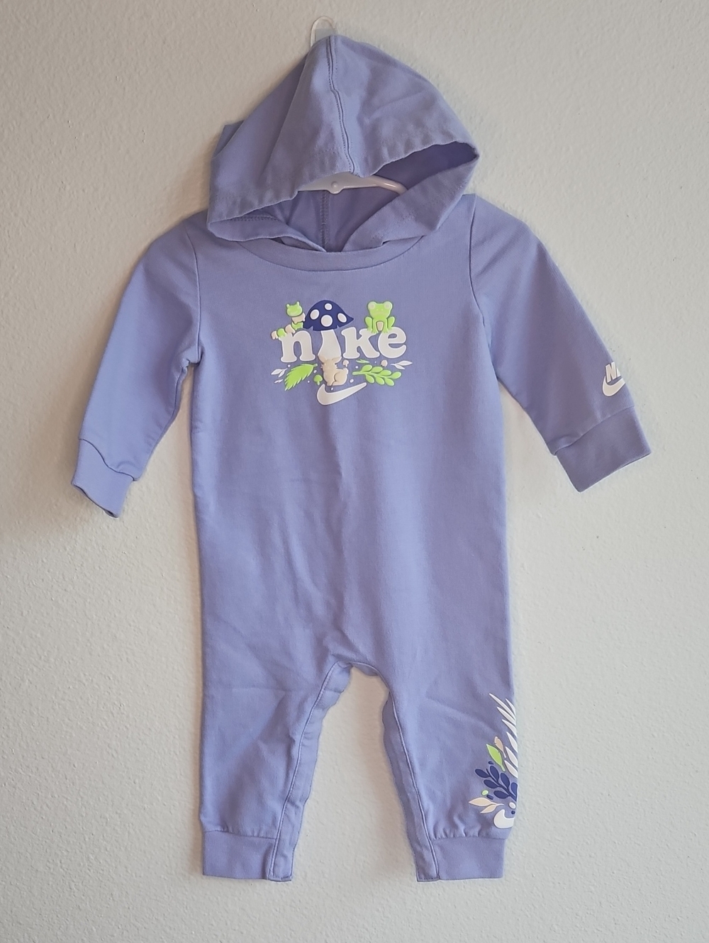 Nike Baby Lavender Hooded One-Piece with Mushroom Graphic 9 Months Fall Winter